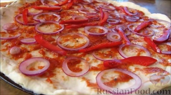 "Молниеносная" пицца из бездрожжевого теста