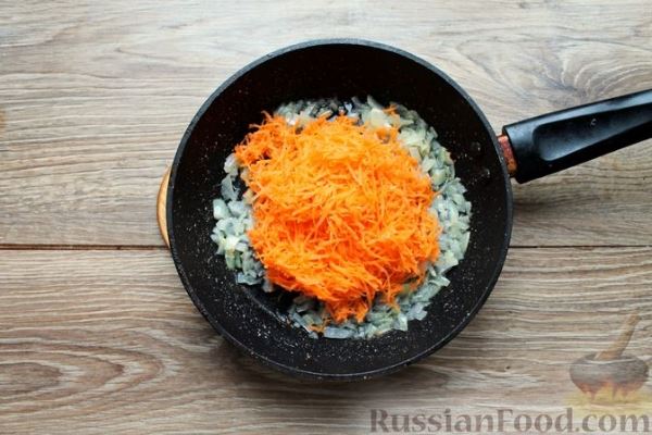 Постный морковный суп с вермишелью и кукурузой